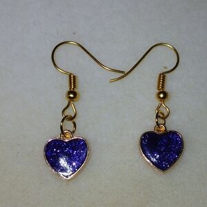 NWT Handcrafted Amethyst and Gold Mini Glitter Heart 1" Dngl. Earrings.